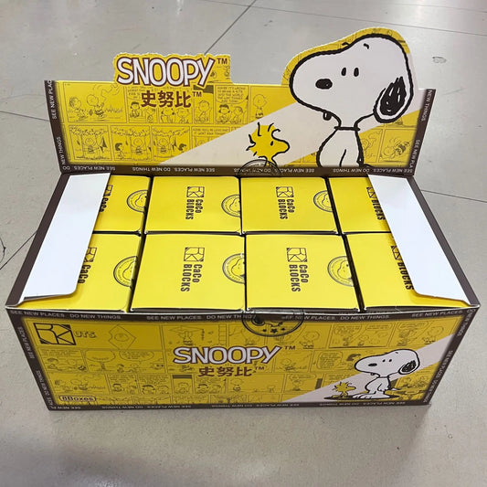 Genuine Snoopy Blind Box Puzzle Assembly Ornaments